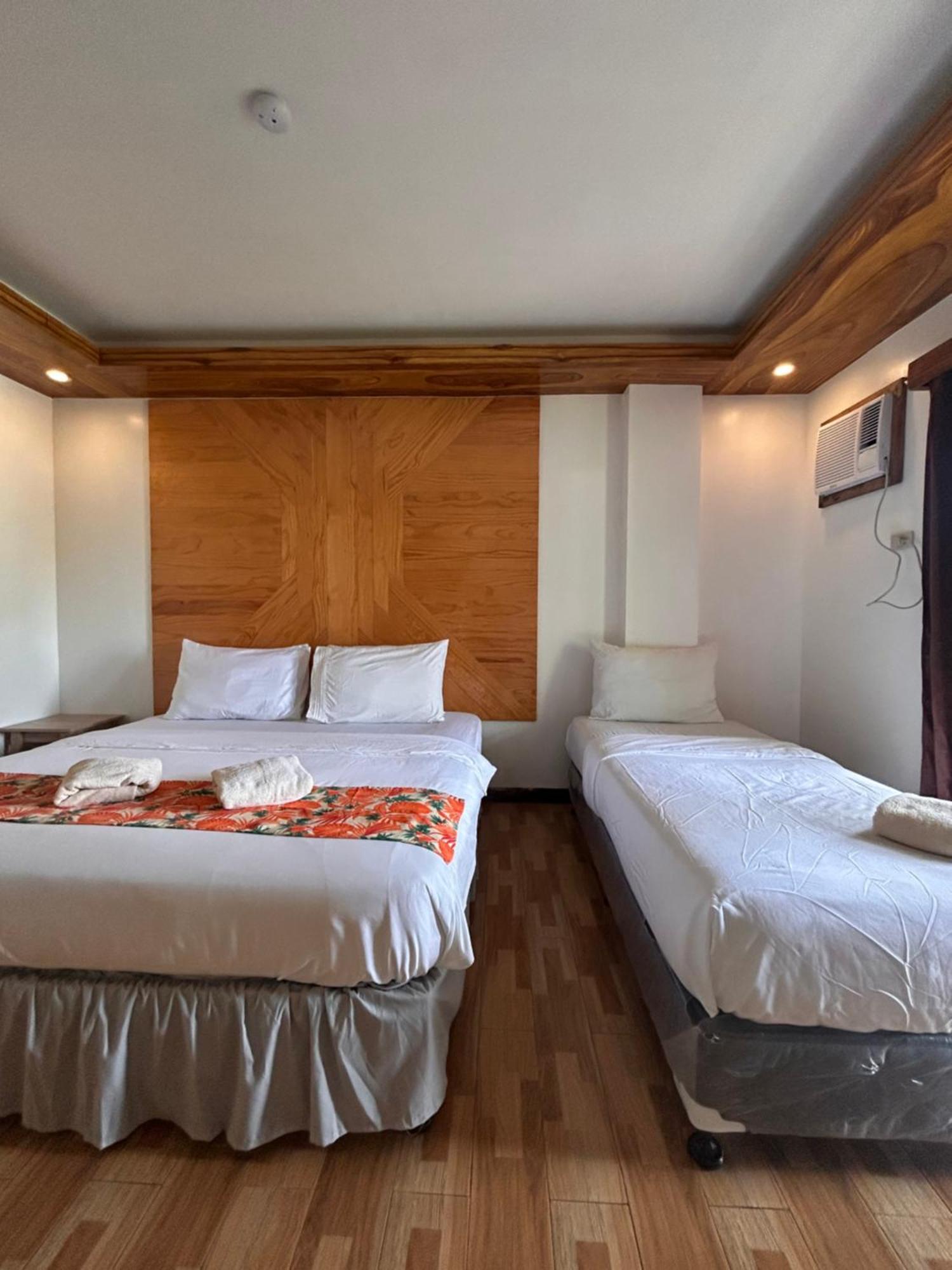 Puyo Suites Homestay General Luna  Ngoại thất bức ảnh