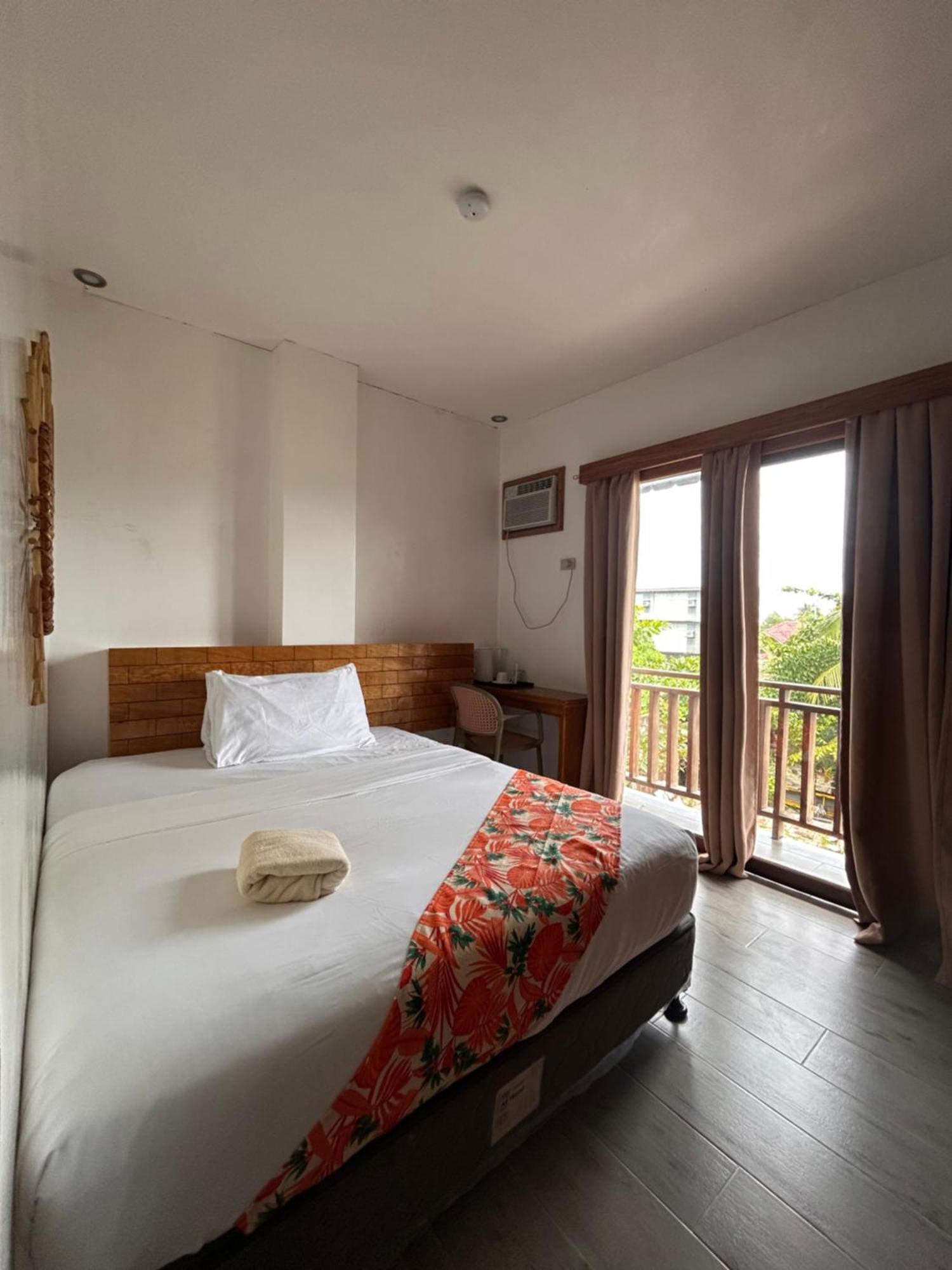 Puyo Suites Homestay General Luna  Ngoại thất bức ảnh