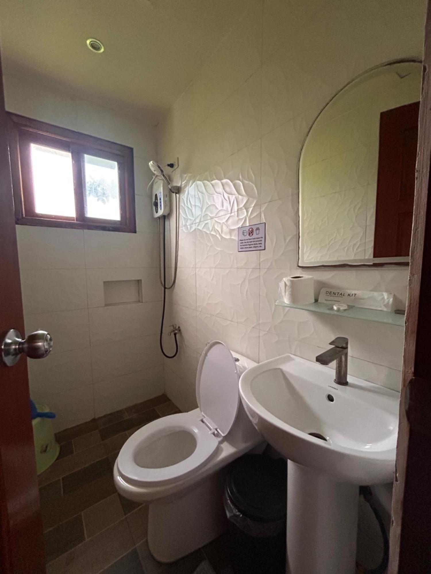Puyo Suites Homestay General Luna  Ngoại thất bức ảnh